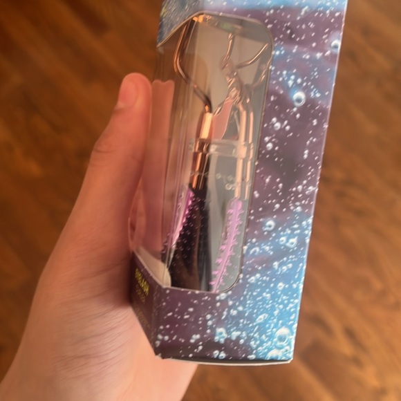 Eyelash curler new purple cute makeup tool - Picture 4 of 7